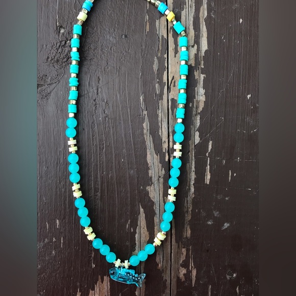 Whale Necklace! Limited edition Lara’s Bubbles Ocean Collection Necklace! 🐳🫧 - Picture 4 of 6